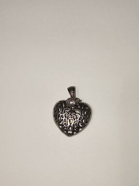 Ornate Silver Heart Filigree Pendant